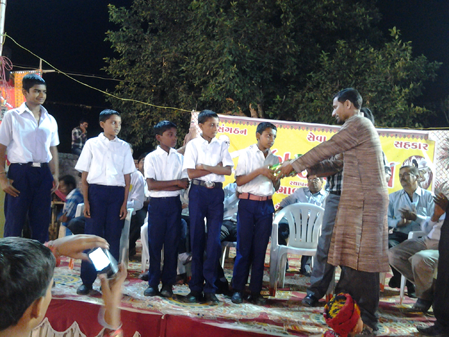 NAVRATRI VISIT FOR OBSERVATION HOME CHILDREN AND THEIR STAFF